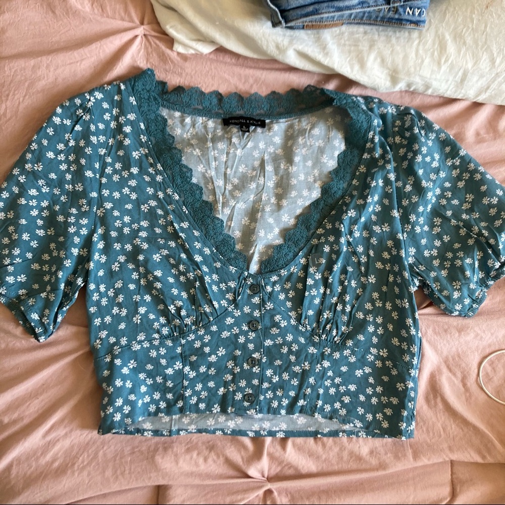 Kendall & Kylie top